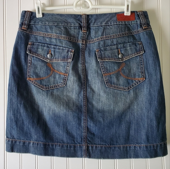 Tommy Hilfiger Jean Skirt Women's Sz 6 - Picture 1 of 3